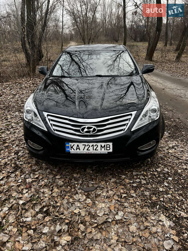 Седан Hyundai Grandeur 2012 в 
