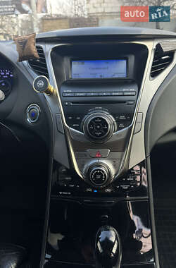 Седан Hyundai Grandeur 2011 в 