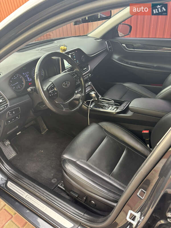 Седан Hyundai Grandeur 2019 в Киеве
