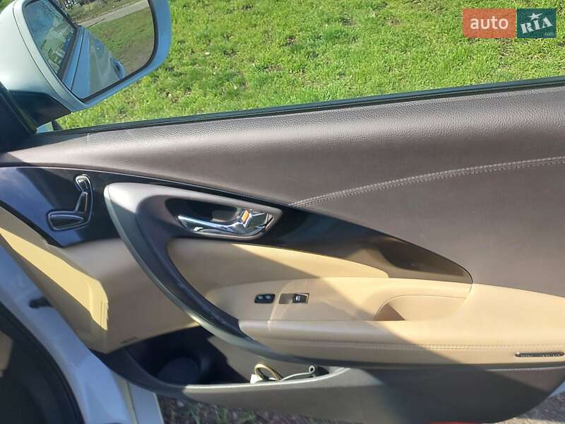 Седан Hyundai Grandeur 2011 в Києві
