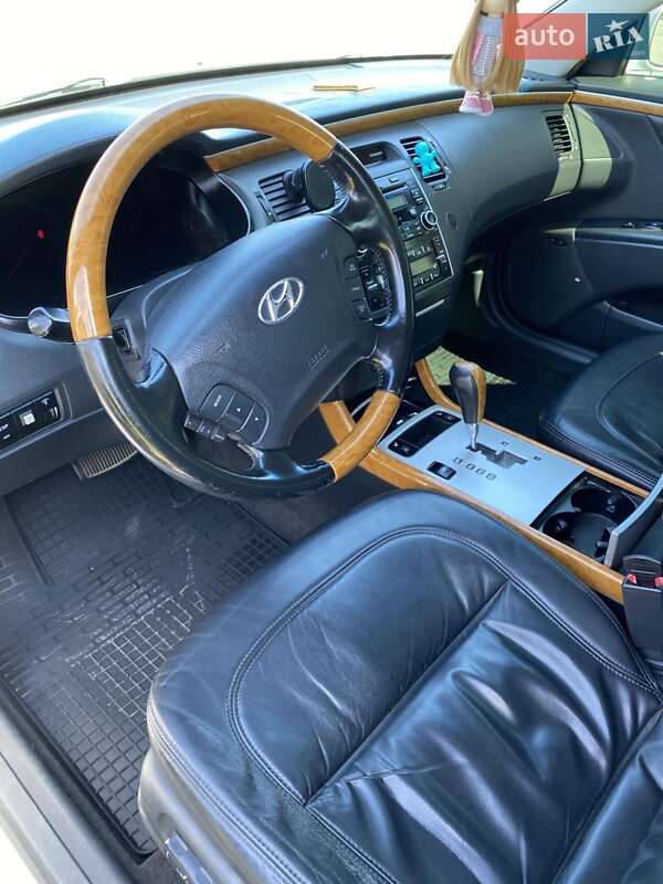 Седан Hyundai Grandeur 2007 в Жмеринці