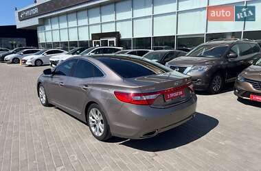 Седан Hyundai Grandeur 2013 в 