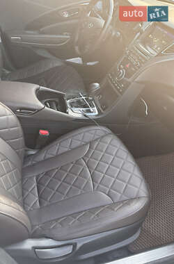Седан Hyundai Grandeur 2014 в 