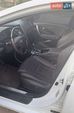 Седан Hyundai Grandeur 2014 в 