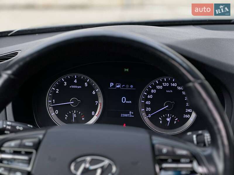 Седан Hyundai Grandeur 2017 в Киеве