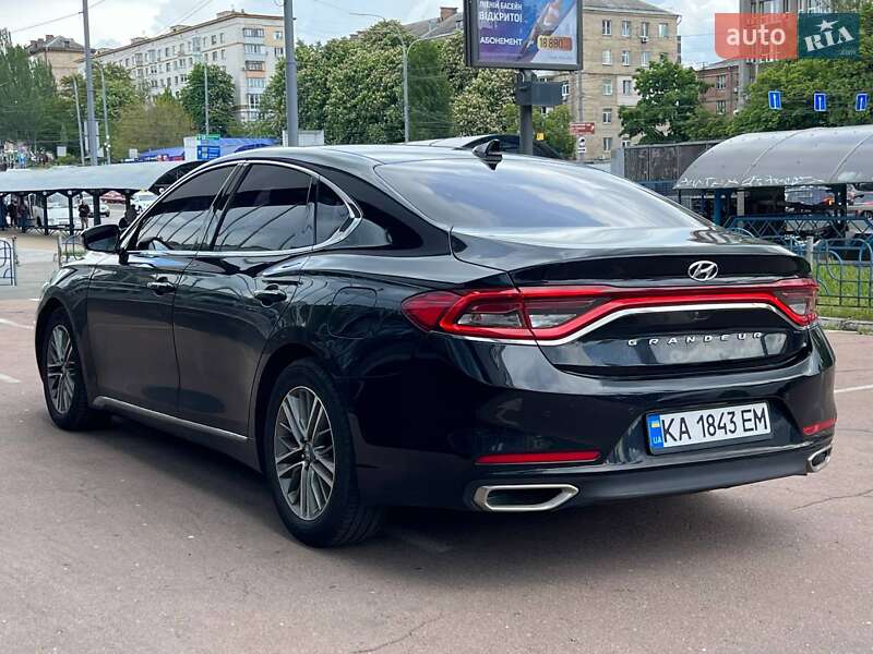 Седан Hyundai Grandeur 2017 в Києві