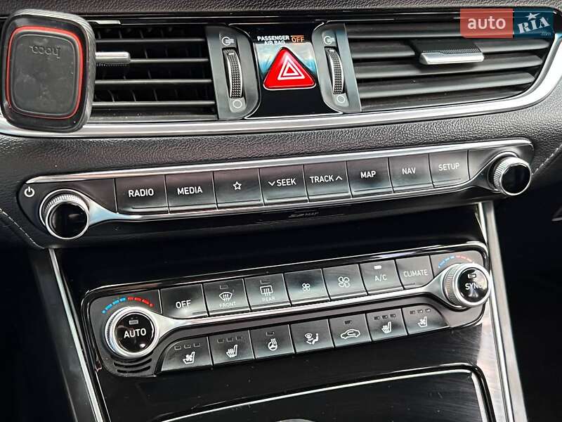 Седан Hyundai Grandeur 2017 в Києві
