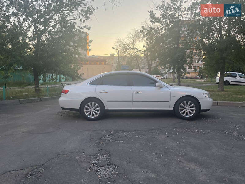 Седан Hyundai Grandeur 2008 в Киеве