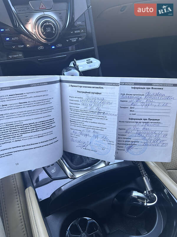 Седан Hyundai Grandeur 2012 в Днепре