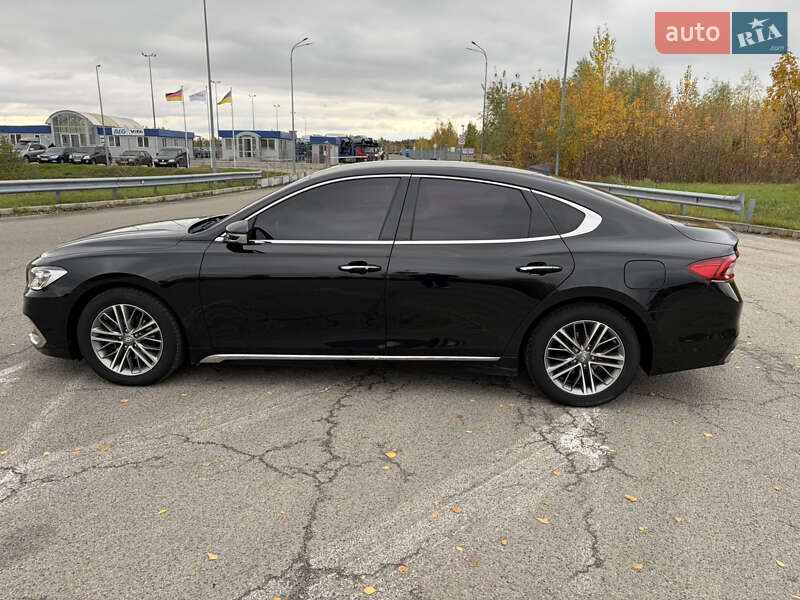 Седан Hyundai Grandeur 2017 в Киеве