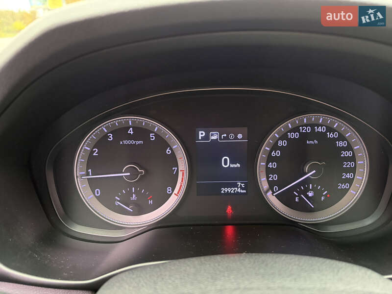 Седан Hyundai Grandeur 2017 в Киеве