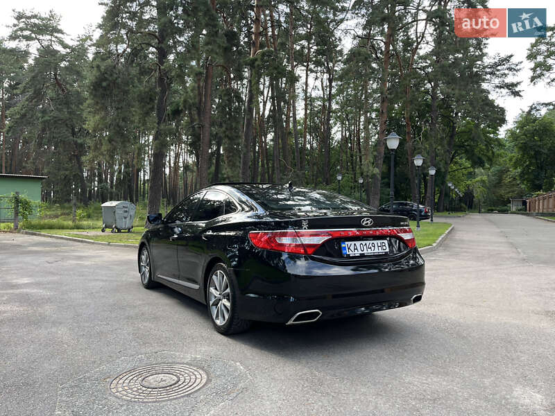 Седан Hyundai Grandeur 2015 в Чернігові фото 30 Седан Hyundai Grandeur 2015 в Чернігові