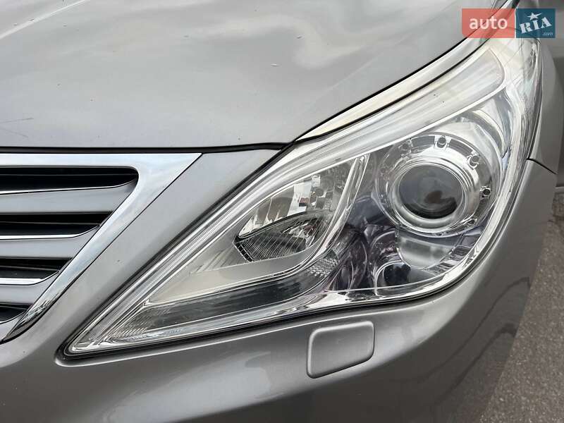 Седан Hyundai Grandeur 2012 в Полтаві фото 2 Седан Hyundai Grandeur 2012 в Полтаві