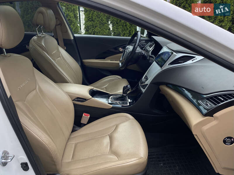 Седан Hyundai Grandeur 2013 в Киеве