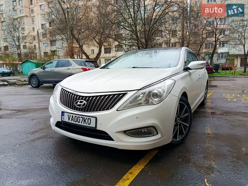 Hyundai Grandeur 2012