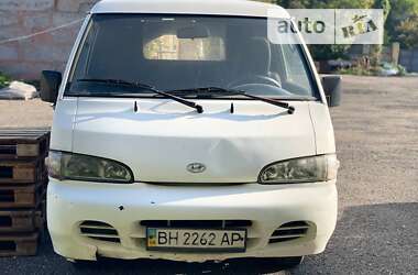 Вантажний фургон Hyundai H 100 2001 в Одесі