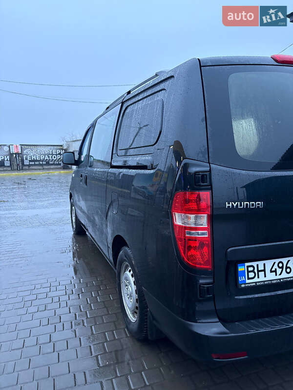 Минивэн Hyundai H 100 2008 в Белгороде-Днестровском