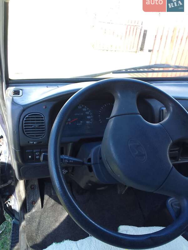 Hyundai H 100 1999