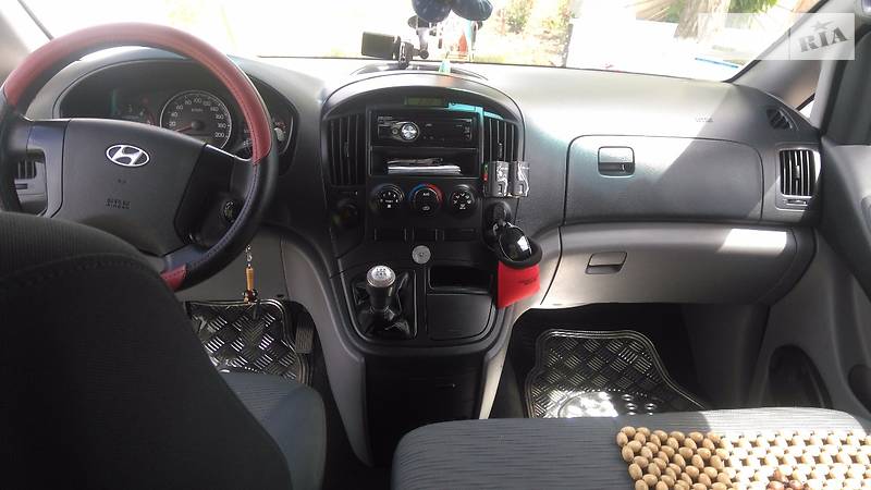 Мінівен Hyundai H-1 2009 в Одесі