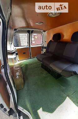 Минивэн Hyundai H-1 2005 в 