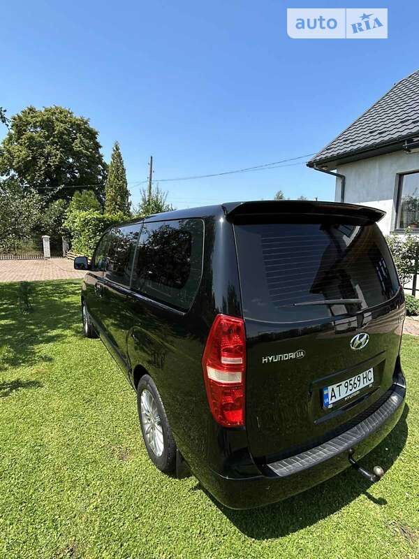 Мінівен Hyundai H-1 2012 в Коломиї