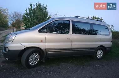 Мінівен Hyundai H-1 2006 в Кривому Розі