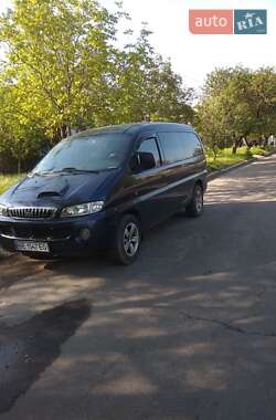 Мінівен Hyundai H-1 2004 в Миколаєві