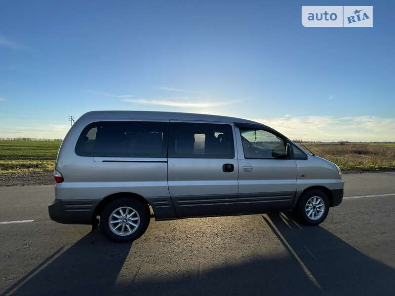 Hyundai H-1 2006
