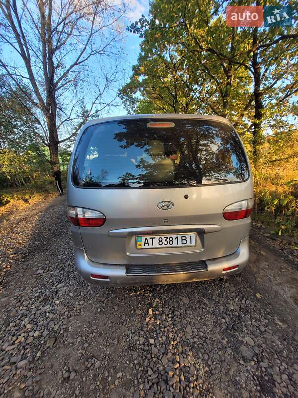 Минивэн Hyundai H-1 2006 в Калуше