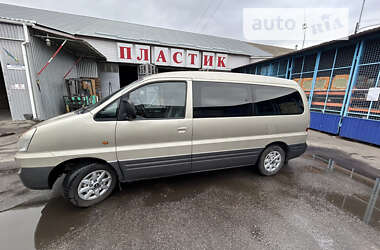 Минивэн Hyundai H-1 2007 в 