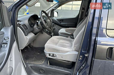 Мінівен Hyundai H-1 2008 в 