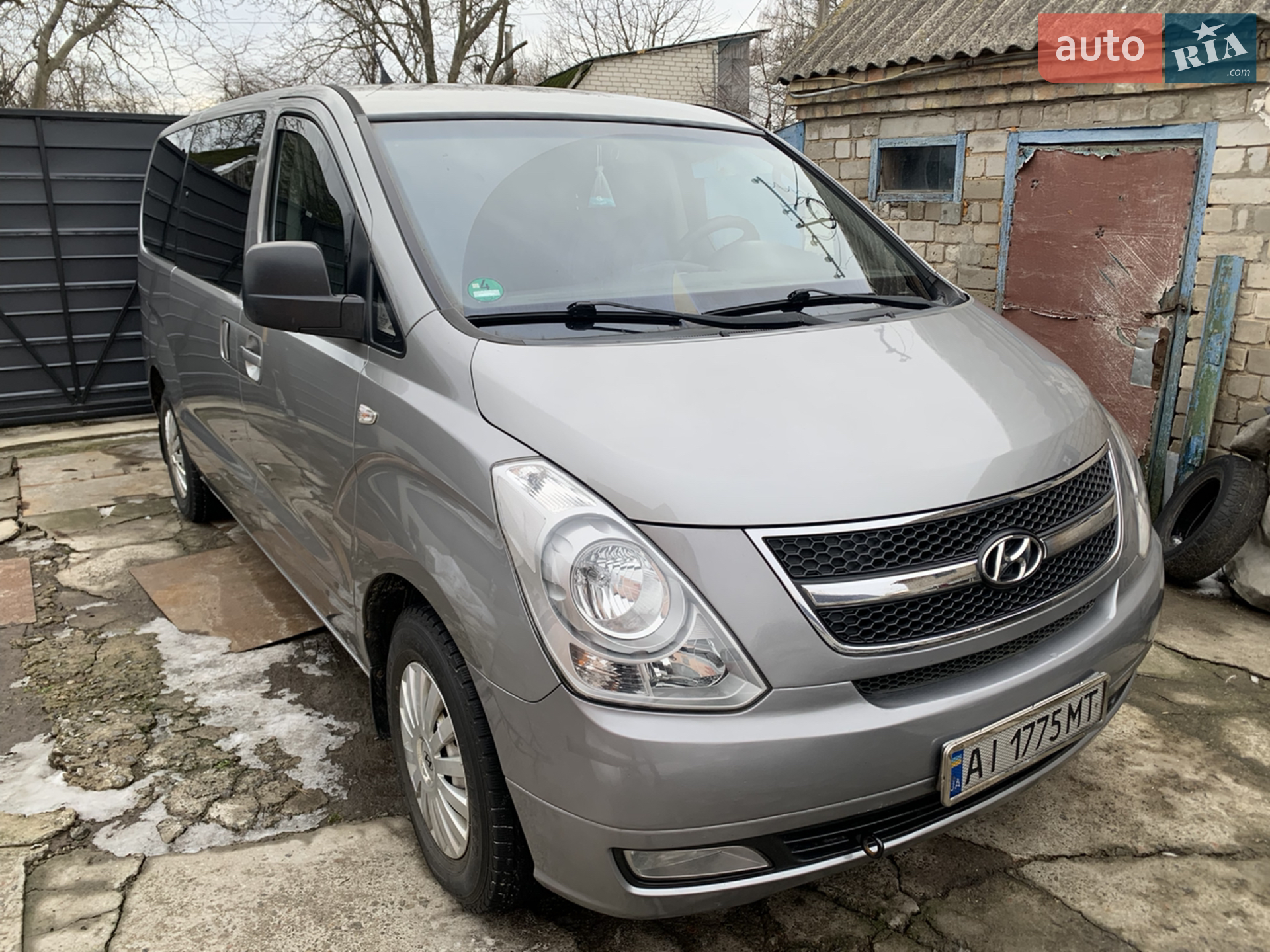 2010 Hyundai Starex (H-1) - мініатюра 3