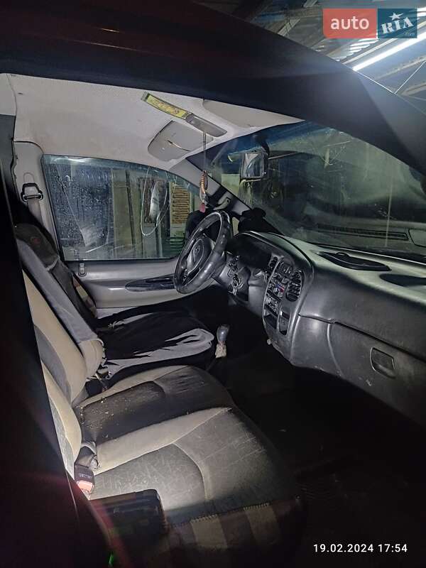 Минивэн Hyundai H-1 2005 в Одессе