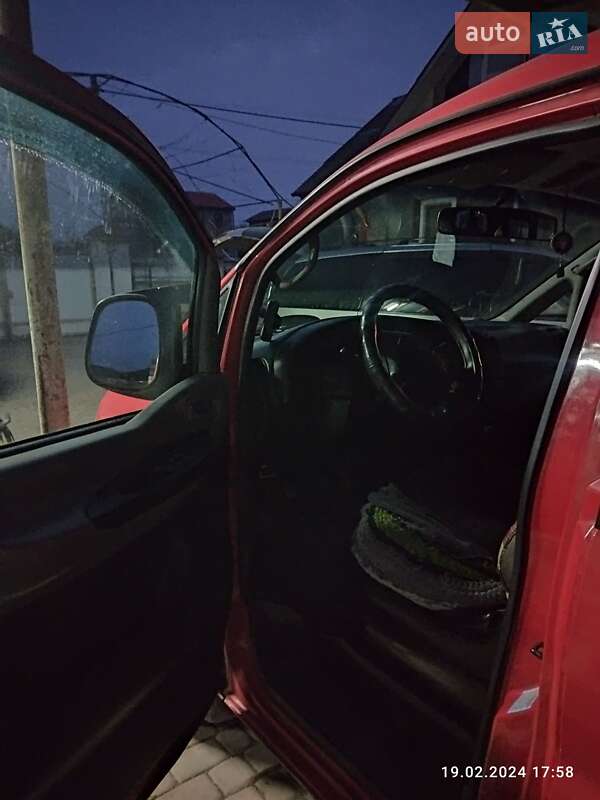 Минивэн Hyundai H-1 2005 в Одессе