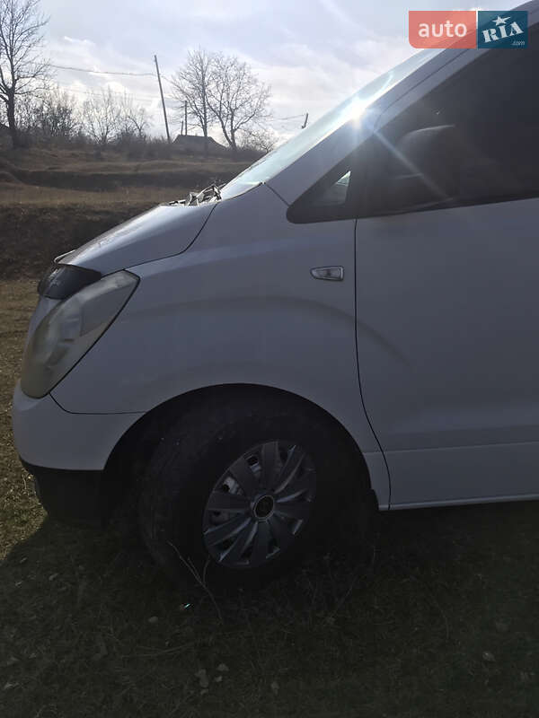 Минивэн Hyundai H-1 2008 в Одессе фото 6 Минивэн Hyundai H-1 2008 в Одессе