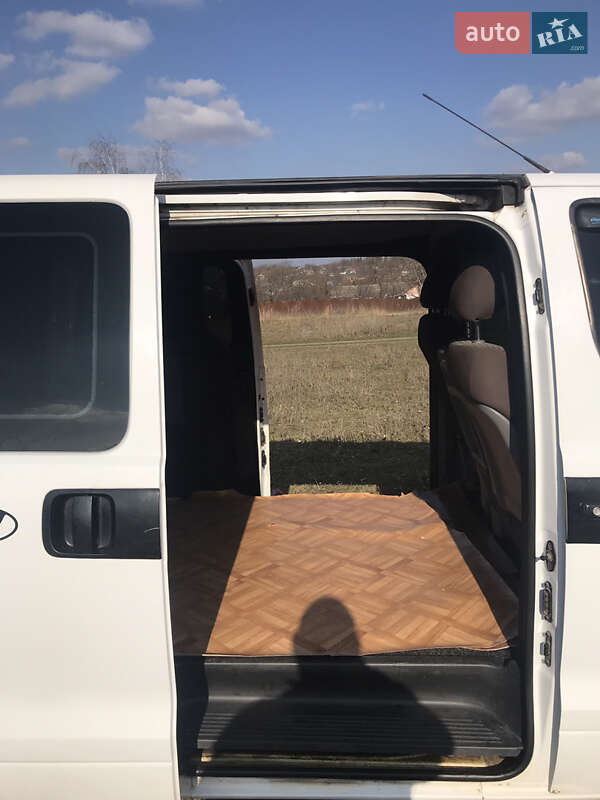 Минивэн Hyundai H-1 2008 в Одессе фото 13 Минивэн Hyundai H-1 2008 в Одессе