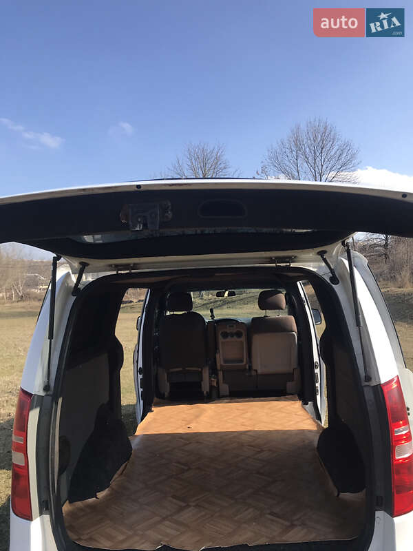 Минивэн Hyundai H-1 2008 в Одессе фото 14 Минивэн Hyundai H-1 2008 в Одессе