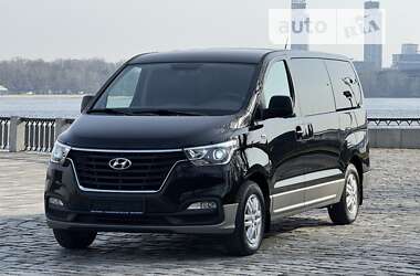 Минивэн Hyundai H-1 2019 в Киеве