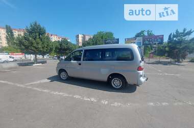 Минивэн Hyundai H-1 2004 в Одессе