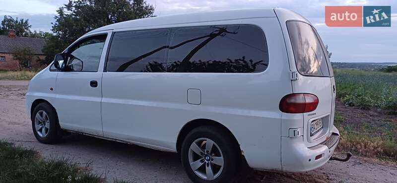 Минивэн Hyundai H-1 2000 в Кропивницком