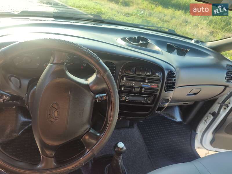 Минивэн Hyundai H-1 2007 в Дрогобыче фото 24 Минивэн Hyundai H-1 2007 в Дрогобыче