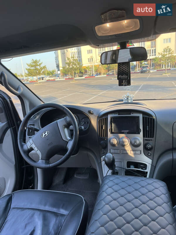 Мінівен Hyundai H-1 2012 в Миколаєві