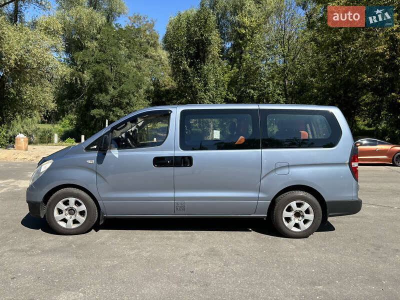 Hyundai H-1 2008