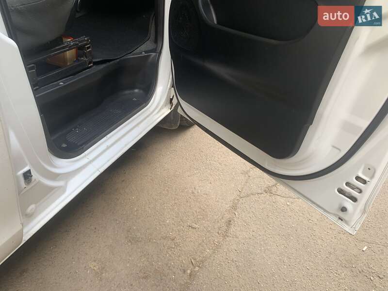 Мінівен Hyundai H-1 2007 в Одесі