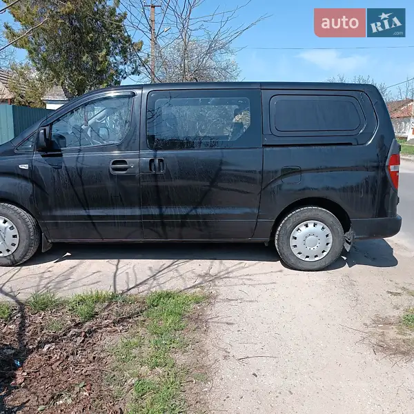 Авто H1 (Starex) 2008 VIN KMHWH81JP8U063279 фото оголошення 15 з 41