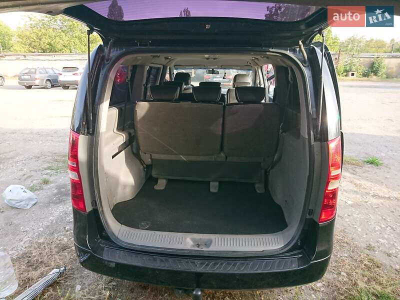 Минивэн Hyundai H-1 2011 в Ладыжине фото 19 Минивэн Hyundai H-1 2011 в Ладыжине