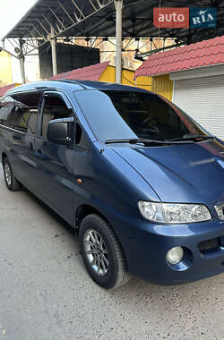 Мінівен Hyundai H-1 2005 в Одесі