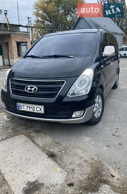 Мінівен Hyundai H-1 2013 в Херсоні