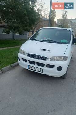 Минивэн Hyundai H-1 2004 в Одессе