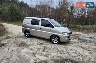 Вантажний фургон Hyundai H-1 2004 в Запоріжжі